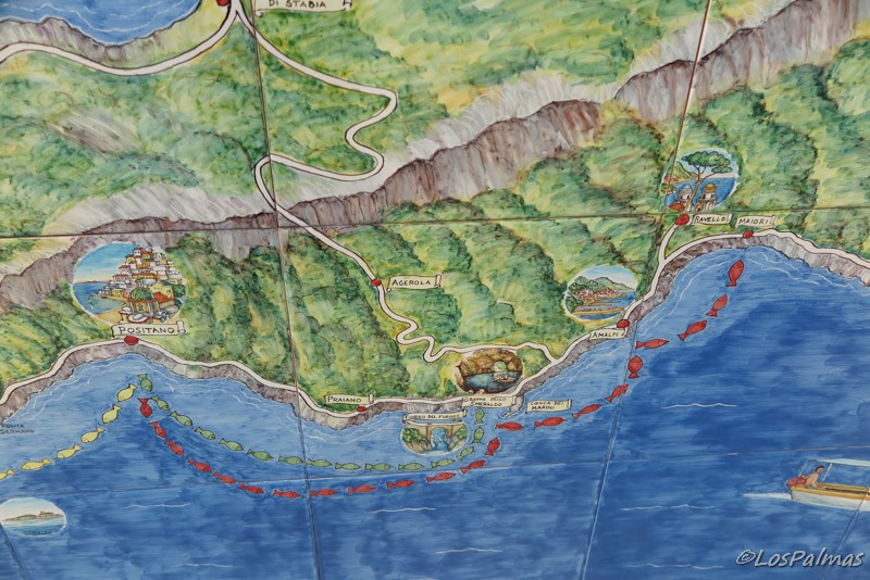 Positano y alrededores en Costa Amalfitana Italia