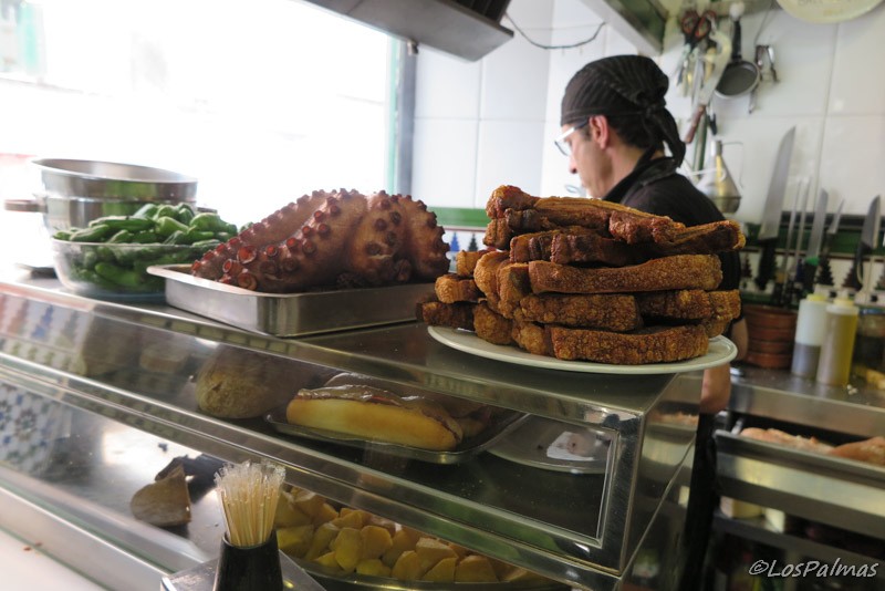 Cervecería Bar Alonso Madrid Torreznos y pulpo