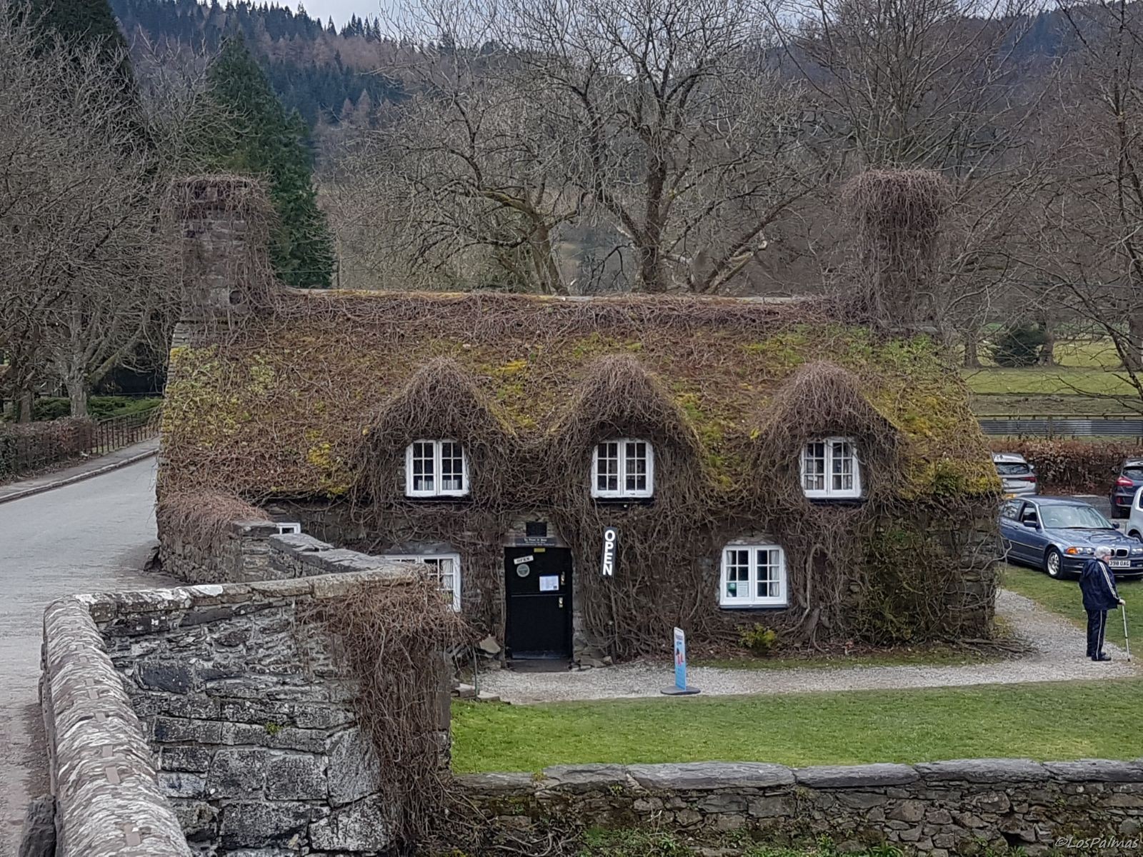 Salón de té en Gales Tu Hwnt Ir Bont Tearoom