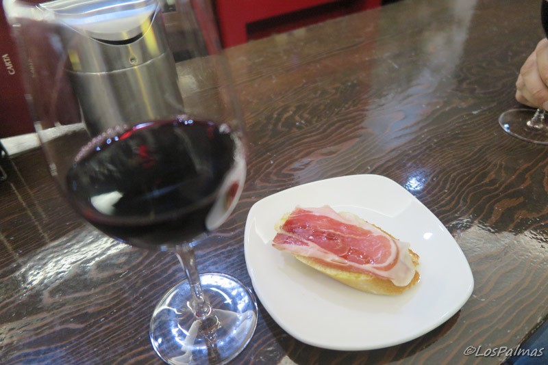 Tapa de Jamón ibérico en Oquendo Cáceres