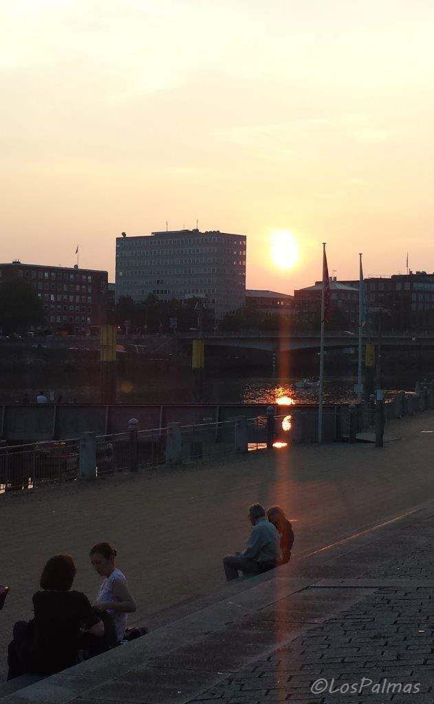 Sunset, Weser river, Bremen