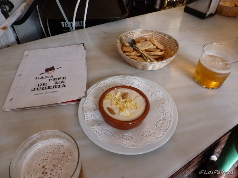 mazamorra, plato cordobés en Casa Pepe de la Judería, en Córdoba