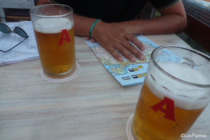 AΛΦA = Alpha cerveza griega en AΛΦA = Alpha