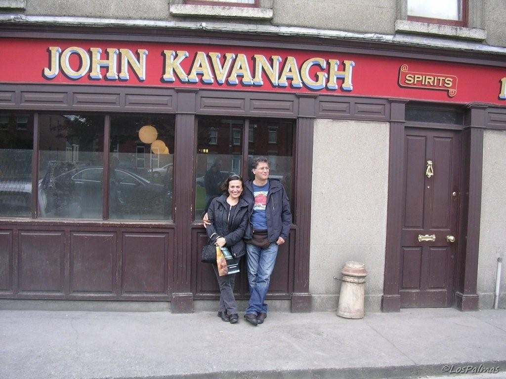 Los Palmas en el John Kavanagh's pub de Dublin